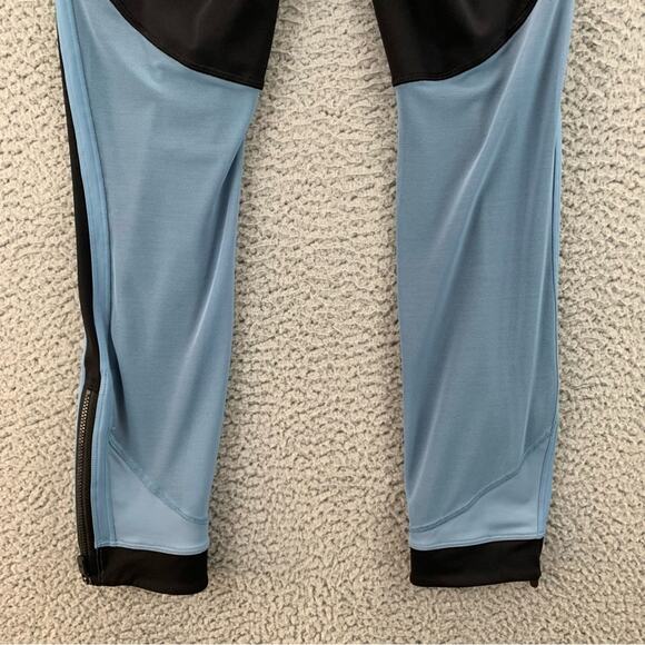 Lululemon Women's Zip the Line Mesh Running Crop 23” -  LW6ASPS  -  Size:  6 - Picture 7 of 16